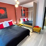 Appartement Downtown View 3 60m2+ Free Garage 2km Old Town Metro 9min Tram