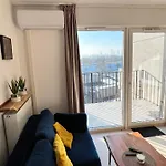 דירה Downtown View 3 60m2+ Free Garage 2km Old Town Metro 9min Tram ורשה