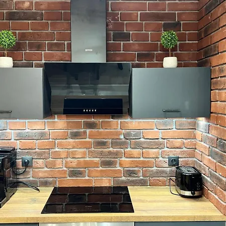 Downtown View 3 60m2+ Free Garage 2km Old Town Metro 9min Tram *