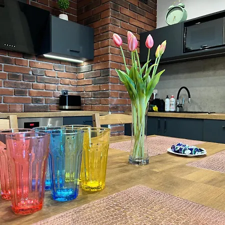 Apartamento Downtown View 3 60m2+ Free Garage 2km Old Town Metro 9min Tram Varsovia