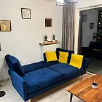 Downtown View 3 60m2+ Free Garage 2km Old Town Metro 9min Tram Apartment *